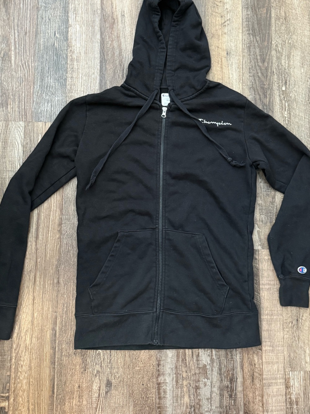 champion hoodie size small